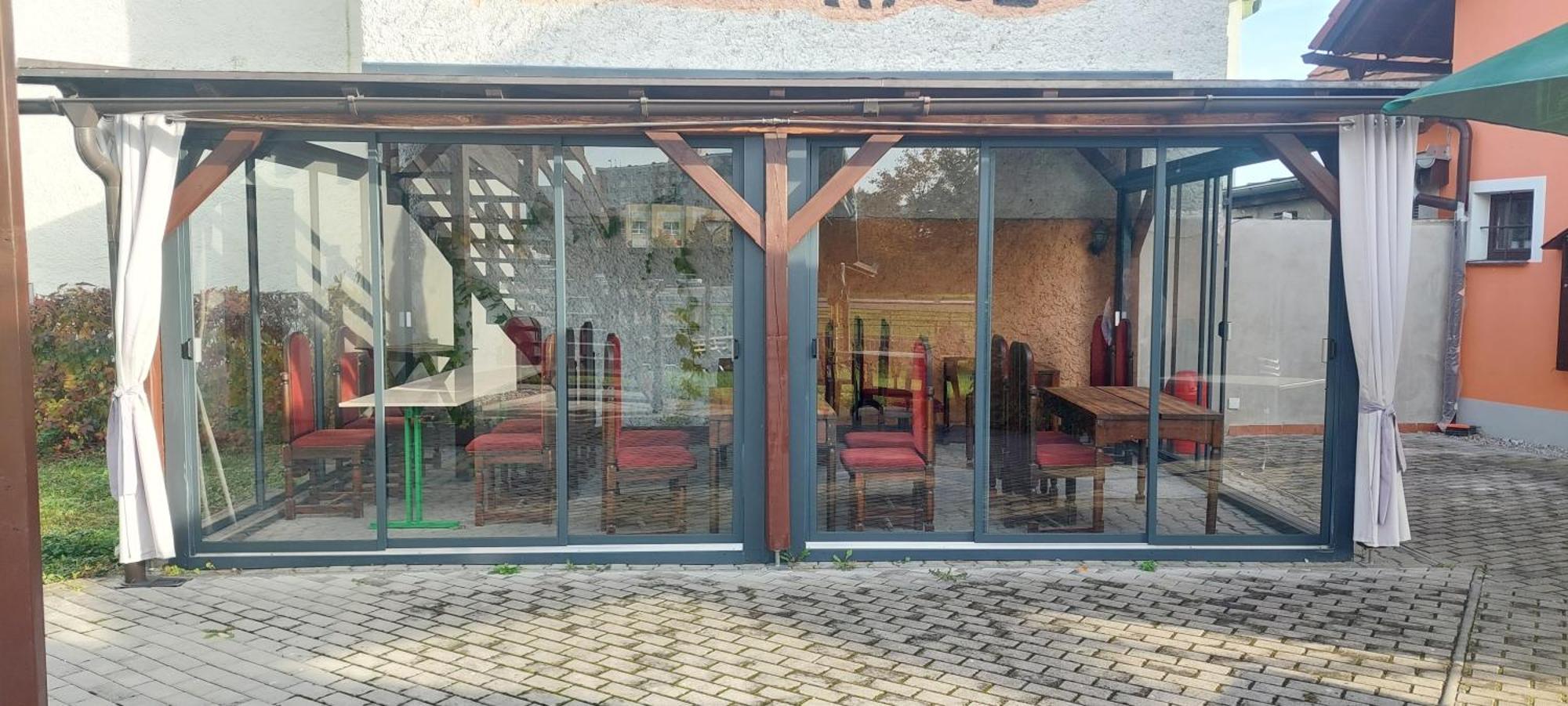 Penzion A Restaurace U Strnada Klatovy Kültér fotó